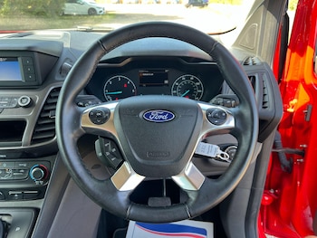 Used Ford Tourneo Connect 2022 for sale - 75141124: Photo
