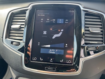 Used Volvo XC90 2016 for sale - 75915081: Photo