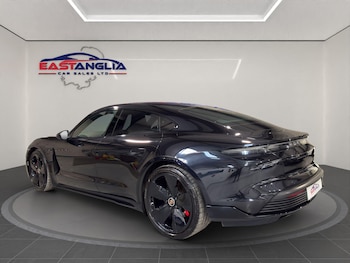 Used Porsche Taycan 2021 for sale - 79018741: Photo
