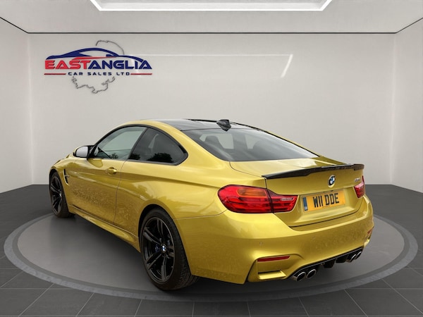 Used BMW M4 for sale - 76072477: Photo 2