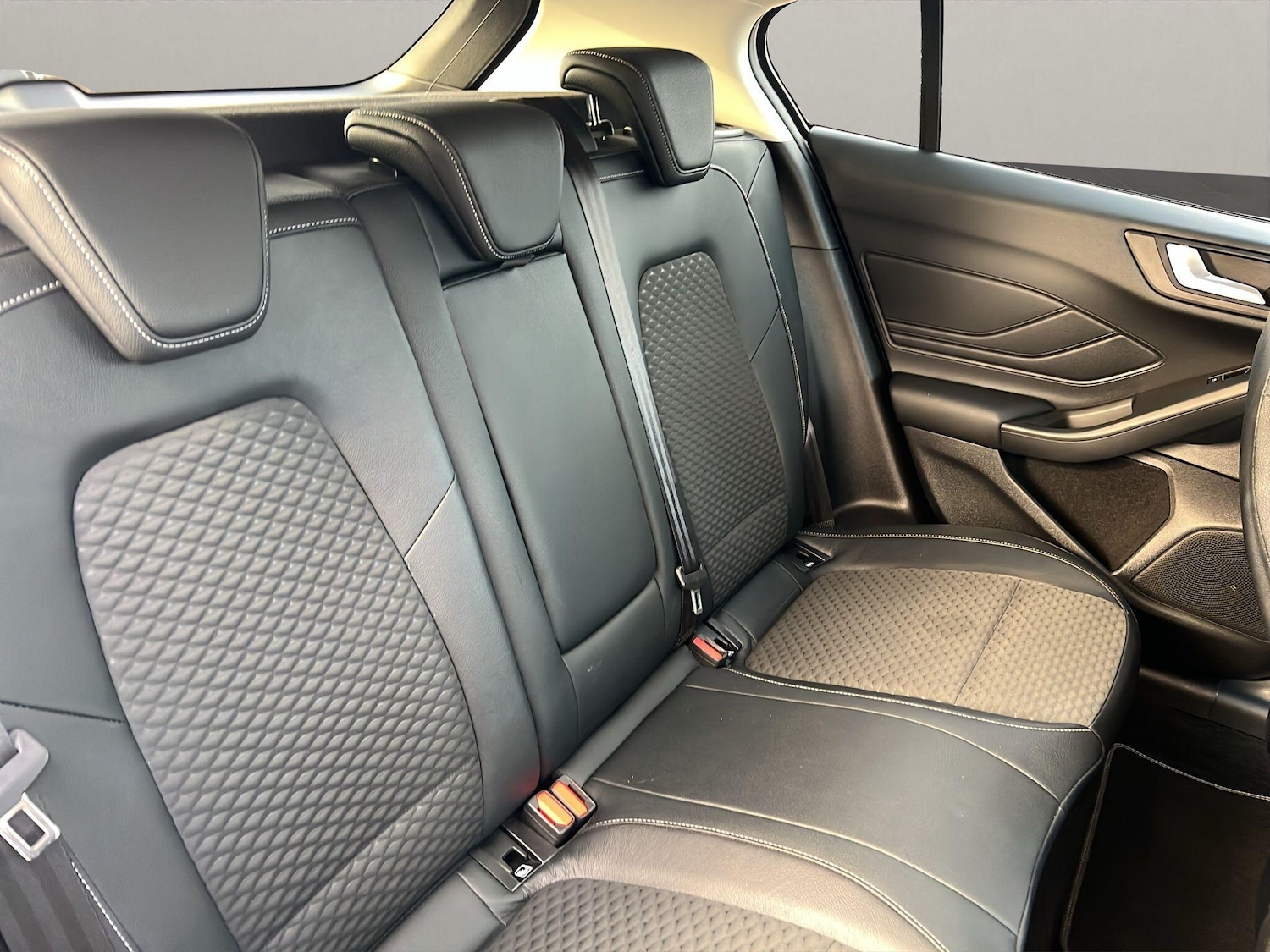 Used Ford Focus 2020 for sale - 76666961: Photo 18