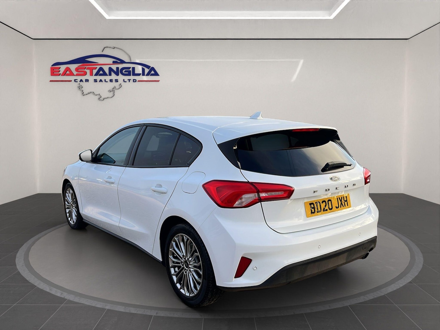 Used Ford Focus 2020 for sale - 76666961: Photo 2