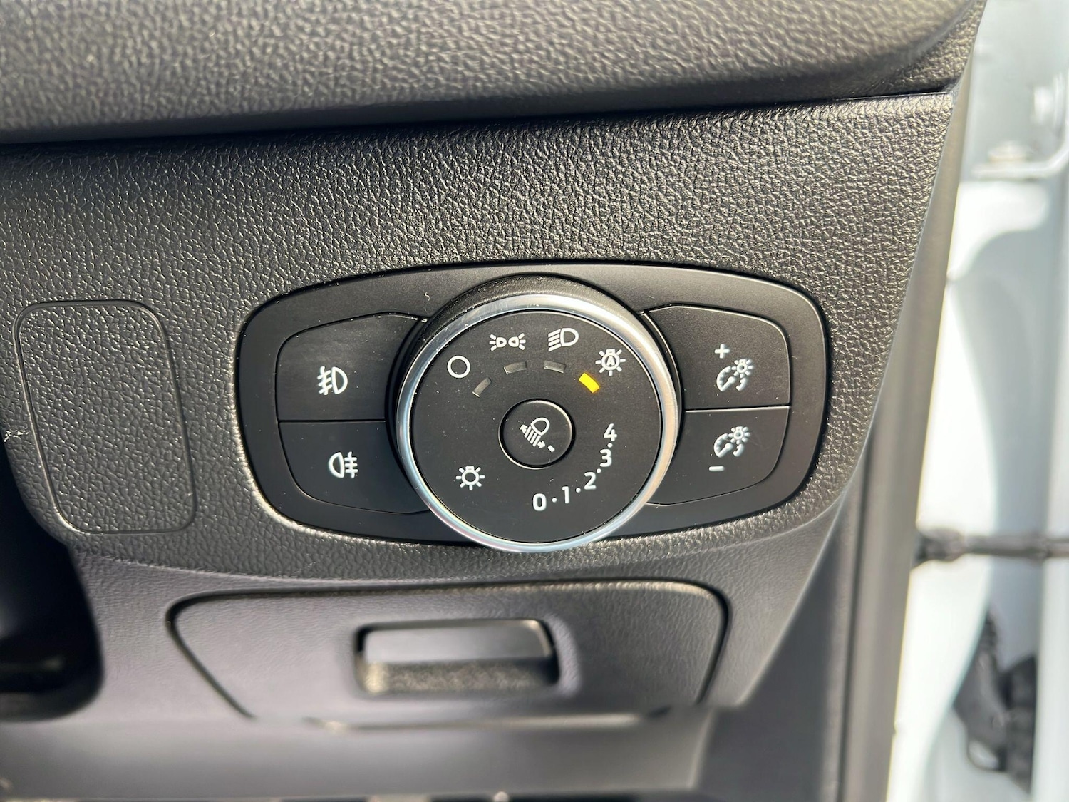 Used Ford Focus 2020 for sale - 76666961: Photo 21