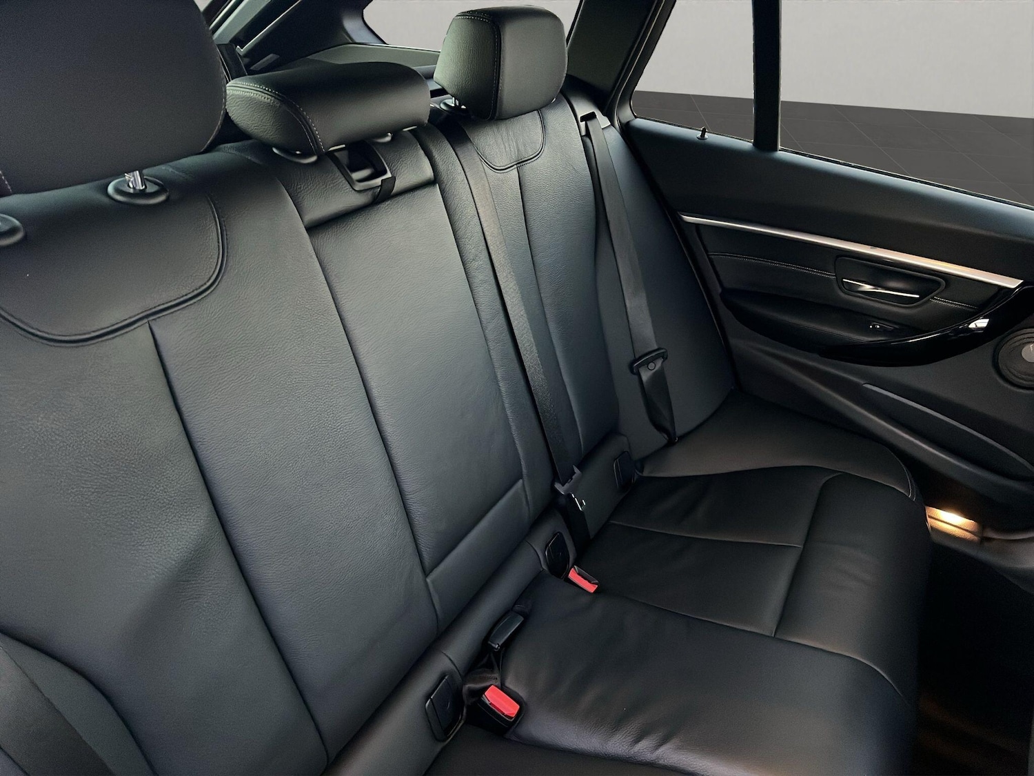 Used BMW 3 Series for sale - 76701036: Photo 18