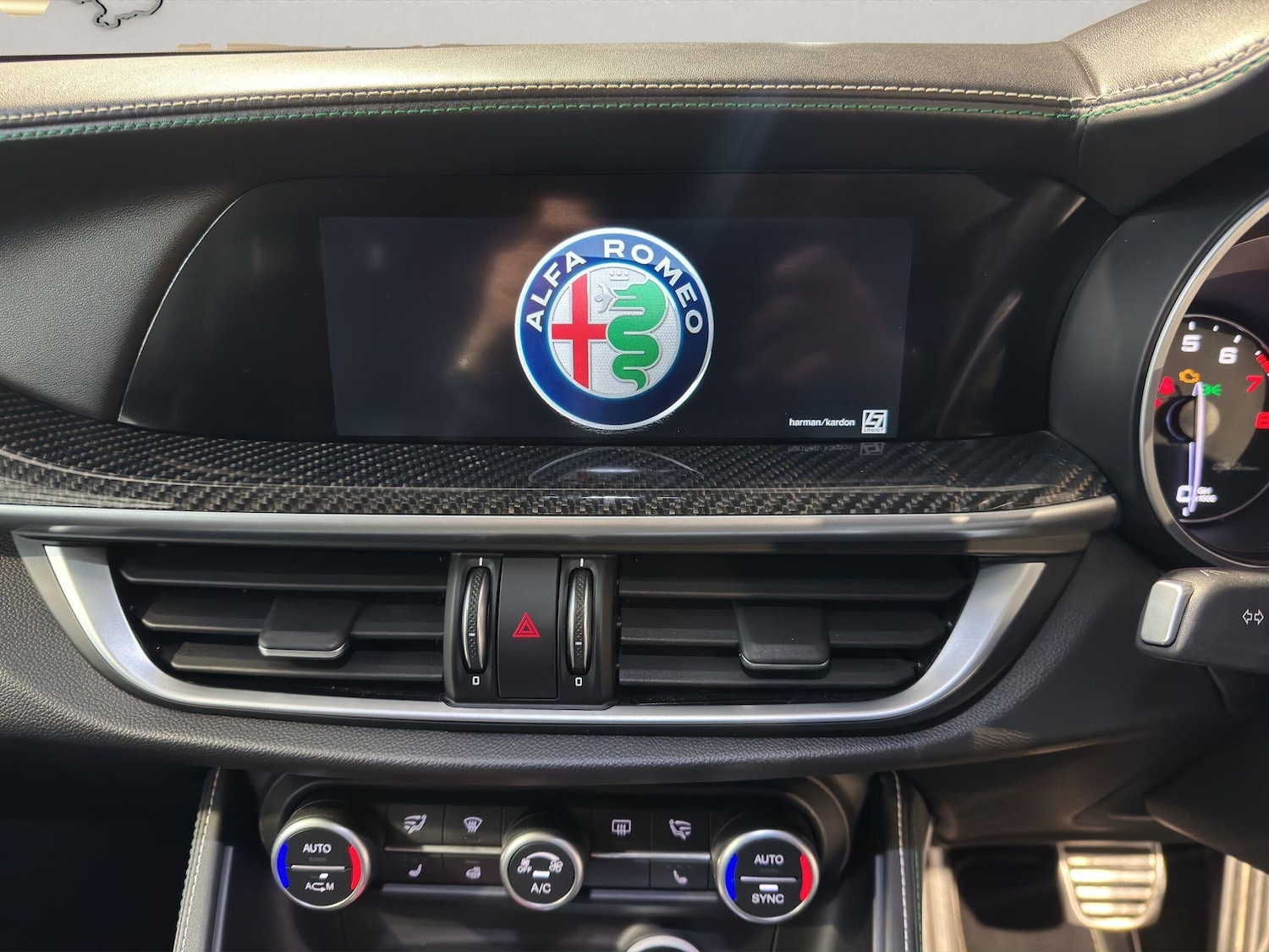 Used Alfa Romeo Stelvio 2018 for sale - 78204191: Photo 31