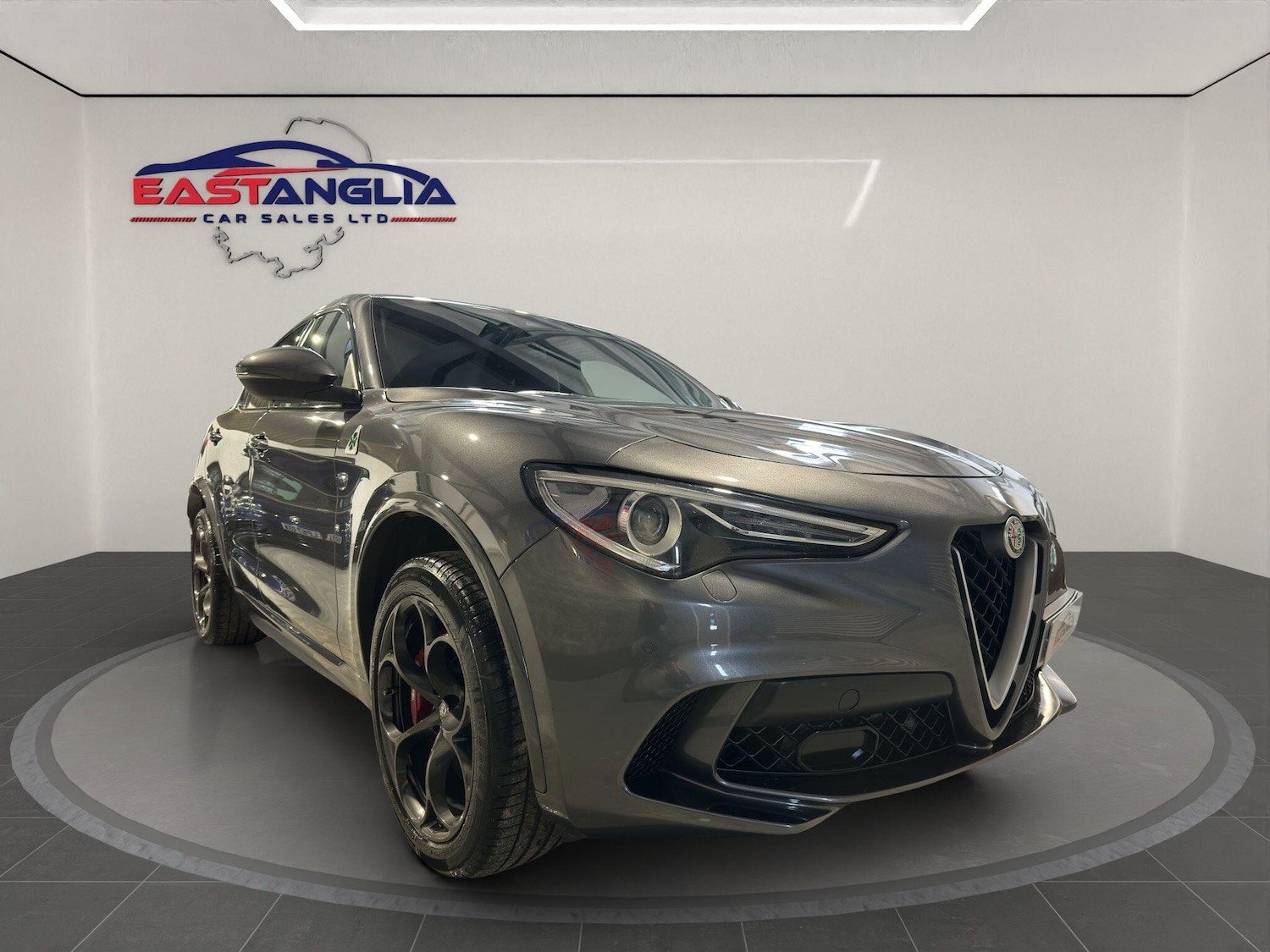 Used Alfa Romeo Stelvio 2018 for sale - 78204191: Photo 8