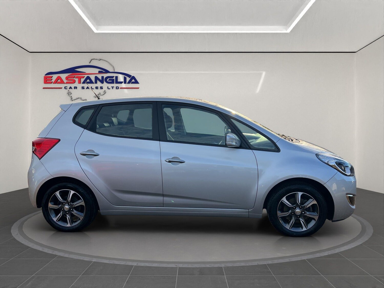 Used Hyundai Ix20 2017 for sale - 76997173: Photo 11