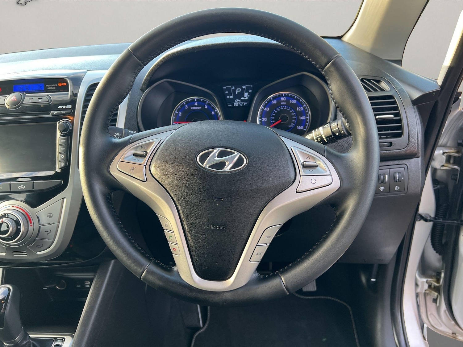 Used Hyundai Ix20 2017 for sale - 76997173: Photo 28