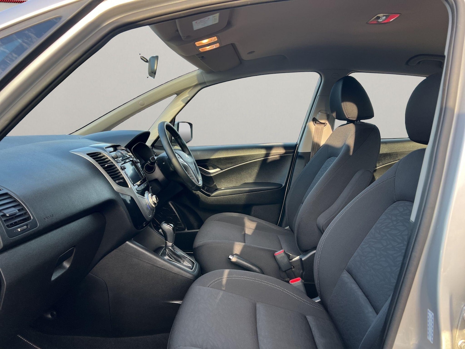 Used Hyundai Ix20 2017 for sale - 76997173: Photo 29