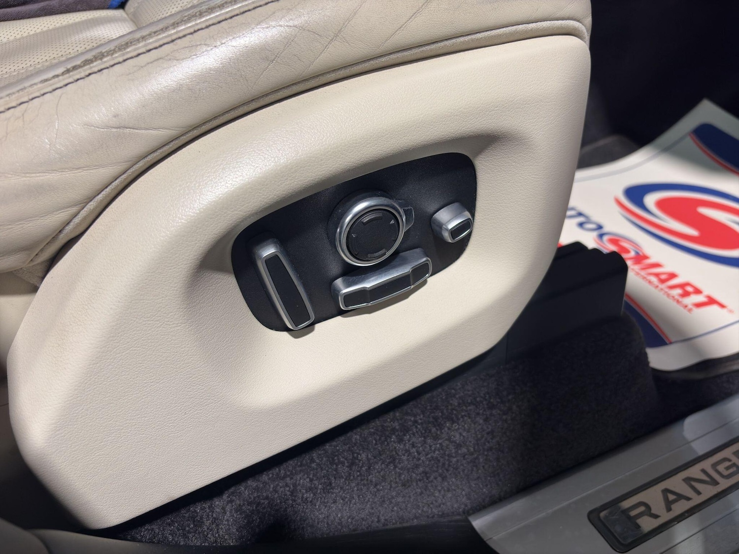 Used Land Rover Range Rover 2017 for sale - 78019759: Photo 43