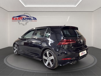 Used Volkswagen Golf 2018 for sale - 79049047: Photo