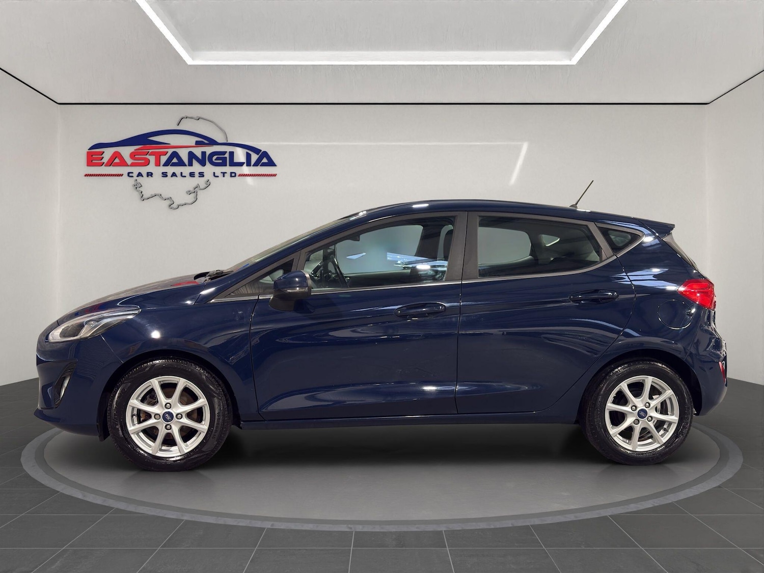 Used Ford Fiesta for sale - 77456072: Photo 2