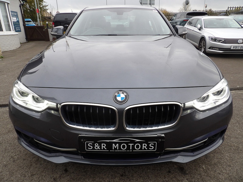 Used BMW 3 Series 2017 for sale - 76492169: Photo 2