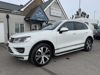 Used Volkswagen Touareg 2016 for sale - 79591408: Photo