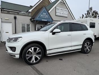 Used Volkswagen Touareg 2016 for sale - 79591408: Photo