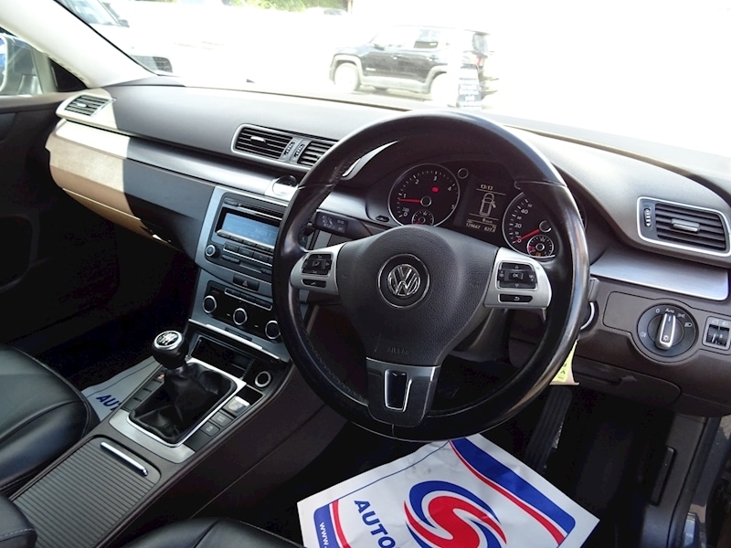 Used Volkswagen Passat 2012 for sale - 76308051: Photo 11