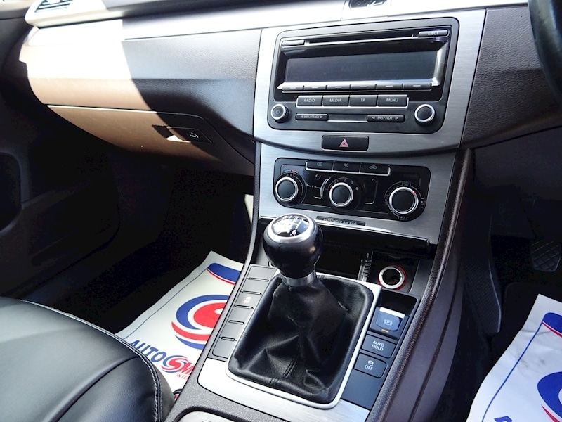 Used Volkswagen Passat 2012 for sale - 76308051: Photo 15