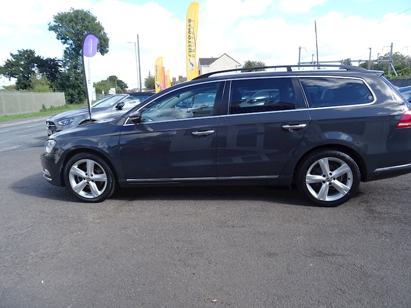 Used Volkswagen Passat 2012 for sale - 76308051: Photo 2