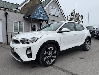 Used Kia Stonic 2018 for sale - 79591487: Photo