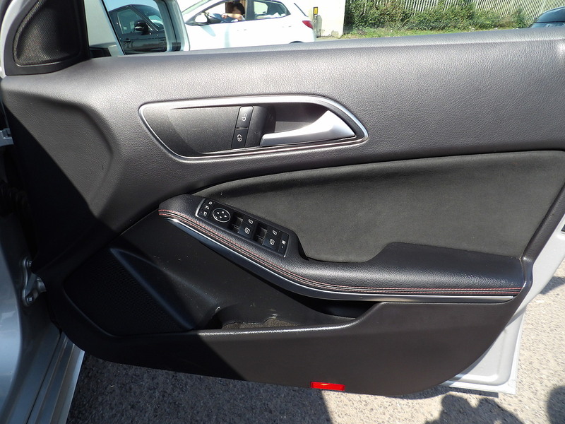 Used Mercedes-Benz A-Class 2017 for sale - 76299813: Photo 25