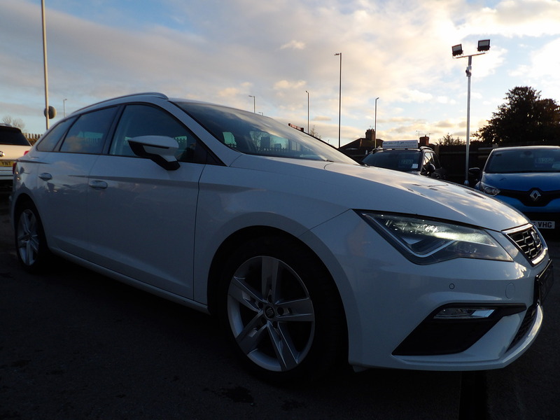 Used SEAT Leon 2019 for sale - 76339756: Photo 4