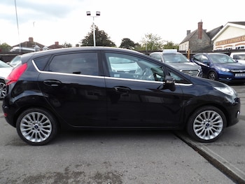 Used Ford Fiesta 2012 for sale - 76308036: Photo