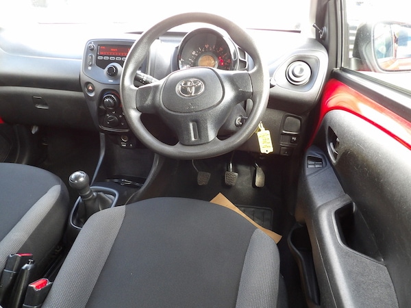 Used Toyota AYGO 2020 for sale - 76308091: Photo 24