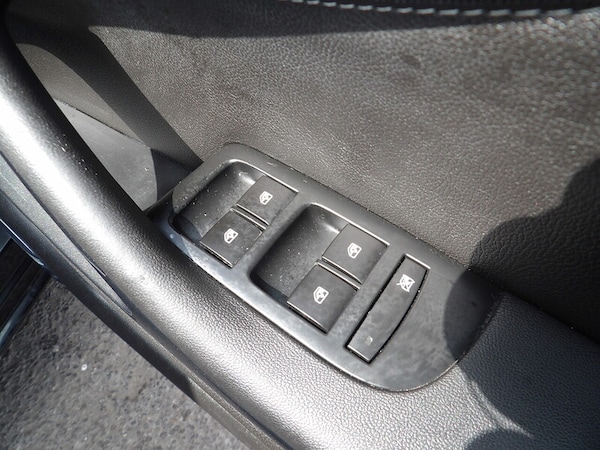 Used Vauxhall Zafira 2015 for sale - 76308056: Photo 26