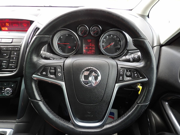 Used Vauxhall Zafira 2015 for sale - 76308056: Photo 41