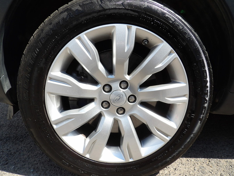 Used Land Rover Discovery Sport 2018 for sale - 76299800: Photo 12