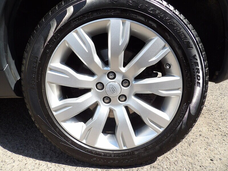 Used Land Rover Discovery Sport 2018 for sale - 76299800: Photo 13