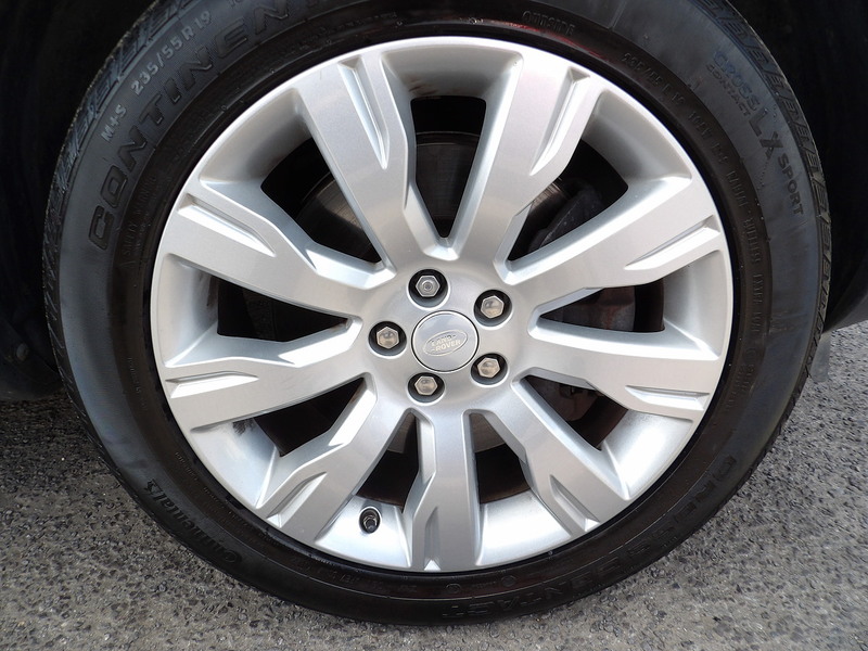 Used Land Rover Discovery Sport 2018 for sale - 76299800: Photo 15