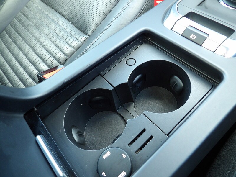 Used Land Rover Discovery Sport 2018 for sale - 76299800: Photo 32