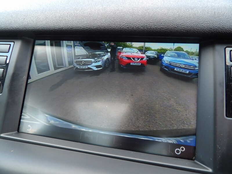 Used Land Rover Discovery Sport 2018 for sale - 76299800: Photo 38