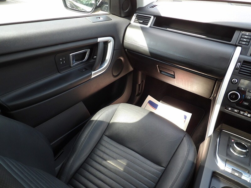 Used Land Rover Discovery Sport 2018 for sale - 76299800: Photo 54