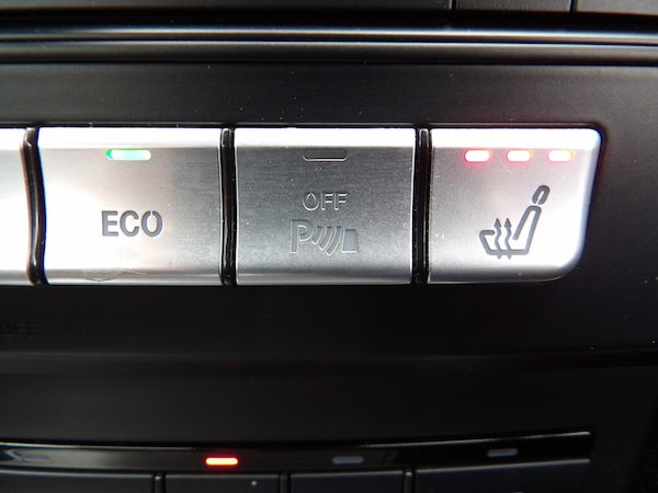 Used Mercedes-Benz E Class 2016 for sale - 76299792: Photo 71