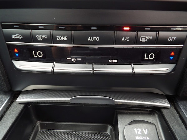 Used Mercedes-Benz E Class 2016 for sale - 76299792: Photo 72