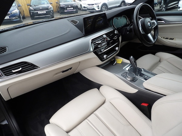 Used BMW 5 Series 2018 for sale - 76308101: Photo 22