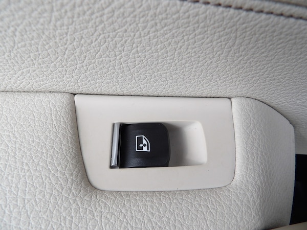 Used BMW 5 Series 2018 for sale - 76308101: Photo 33