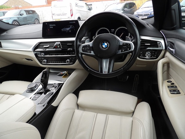 Used BMW 5 Series 2018 for sale - 76308101: Photo 38