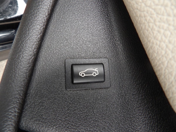 Used BMW 5 Series 2018 for sale - 76308101: Photo 46