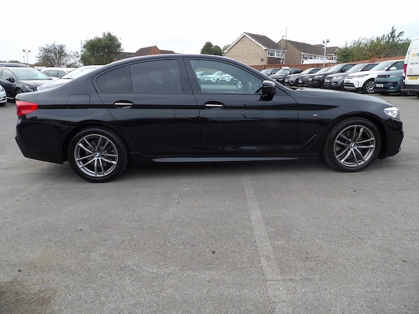 Used BMW 5 Series 2018 for sale - 76308101: Photo 4