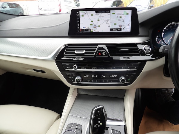 Used BMW 5 Series 2018 for sale - 76308101: Photo 56