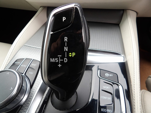 Used BMW 5 Series 2018 for sale - 76308101: Photo 64