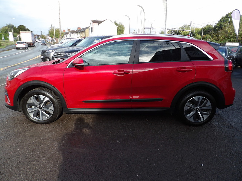 Used Kia Niro 2022 for sale - 76299795: Photo 2