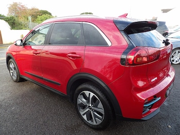 Used Kia Niro 2022 for sale - 76299795: Photo