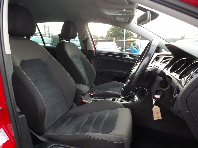 Used Volkswagen Golf 2015 for sale - 76699022: Photo 19