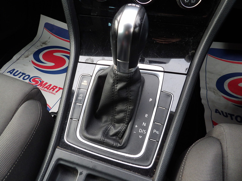 Used Volkswagen Golf 2015 for sale - 76699022: Photo 24