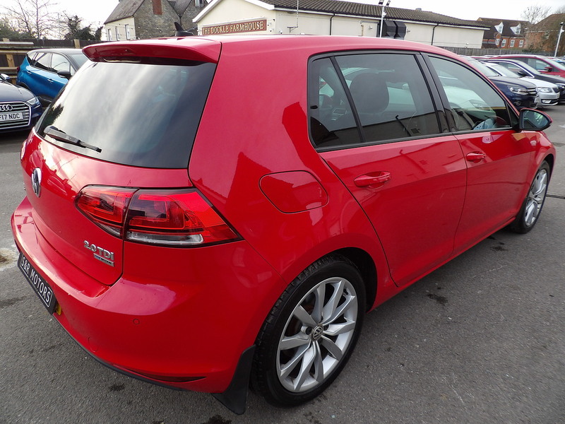 Used Volkswagen Golf 2015 for sale - 76699022: Photo 32