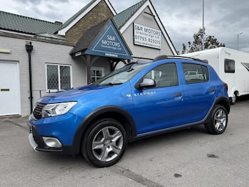 Used Dacia Sandero Stepway 2019 for sale - 79591458: Photo
